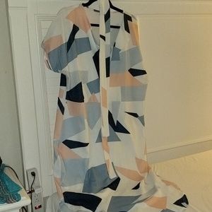 Asymmetric dress